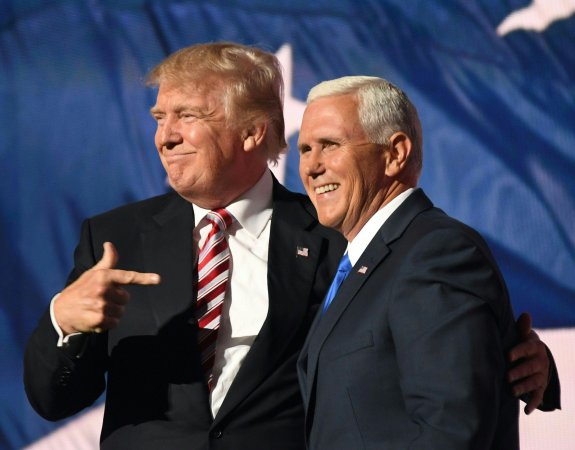 Donald Trump y MIke Pence. :: afp