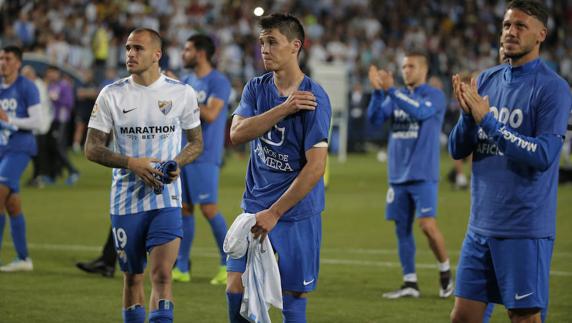 Sandro, Ricca y Demichelis, en la despedida tras el partido contra el Madrid del domingo. 