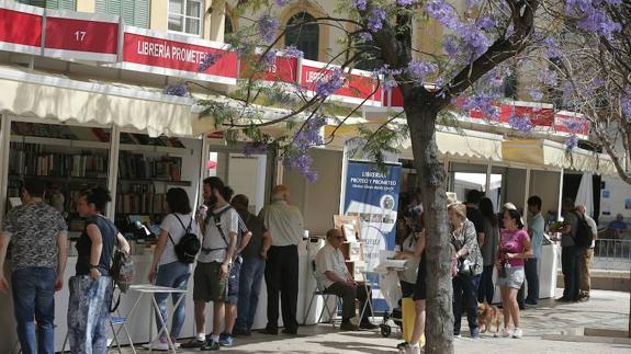 Éxitos de ventas y rarezas de la Feria del Libro de Málaga
