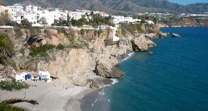 PROYECTO. La estabilización definitiva del paseo de Los Carabineros será uno de los asuntos que se tratarán en el encuentro. / E. CABEZAS