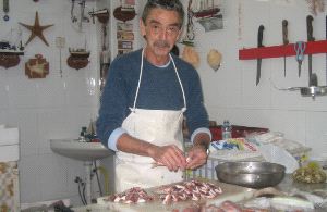 TRADICIÓN. Parrado lleva décadas en su negocio. / M. P.