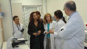 Las parejas de Marbella ya pueden someterse a fecundación in vitro en el Hospital Costa del Sol