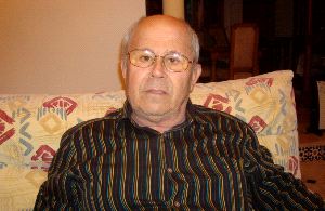 NEGOCIO. Navas regenta la Churrería Ramón. / J-L