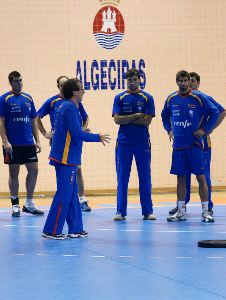 TRABAJO. Un lance del entrenamiento de ayer. /GECASPORT