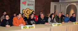 Los miembros del partido de D3M ofrecieron ayer una rueda de prensa en Bilbao para pedir el voto de su electorado. / T.