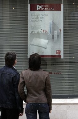 Los bancos recurren a regalos más sofisticados para captar clientes