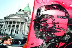 Polonia prohíbe al Che