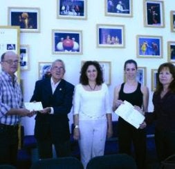 La danza fue en el teatro.