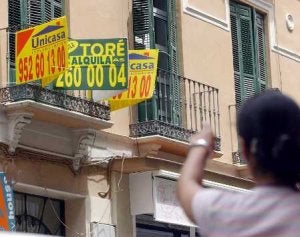 El Consistorio ha destinado casi 300.000 euros de ayuda al alquiler. /SUR