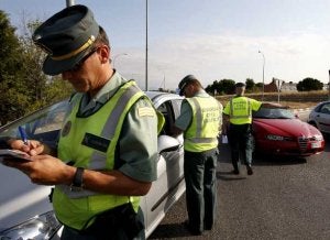 Los controles de alcoholemia se reducen en las horas con más conductores bebidos