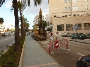La máquina que perforará la calzada comenzará a trabajar hoy. ::
JOSELE-LANZA