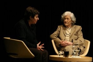 Amistad. Moix y Matute conversaron ayer en Málaga. ::
ÁLVARO CABRERA