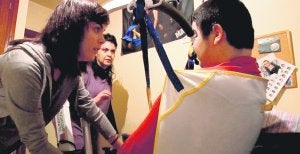 Samanta en la casa de Sonia, una mileurista que saca adelante sola a toda su familia. :: CUATRO