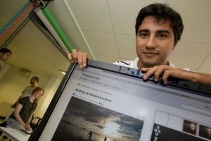 Joaquín Cuenca: «Todo empezó cuando se me ocurrió la idea de poner fotos encima de los mapas»