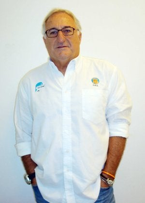Rafael Álvarez Morán, vocal de vela de crucero y capitán de la flota de platú del Club El Candado: El deporte como faro en una vida inquieta