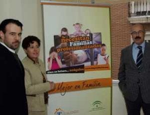 Carlos Álvarez y Ana Navarro, en la presentación de la campaña . ::
E.
N.