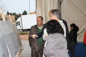 Lidl puso ayer la primera piedra del que será su nuevo supermercado en Melilla. ::
V. GARCÍA