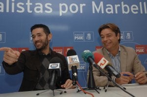 Diego Lara y Ricardo López, ayer en rueda de prensa. ::
JOSELE-LANZA