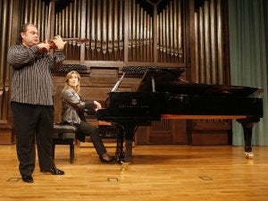 Música de cámara francesa por el dúo Guillén-García