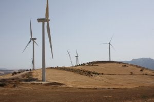 Vista del parque eólico Cerro La Higuera, situado en Almargen. ::
C. MARTÍN / ARCHIVO