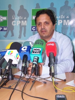 Hassan Mohatar. ::
SUR