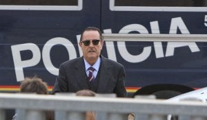 El exalcalde de Marbella, Julián Muñoz, a su llegada a los juzgados. ::
SALVADOR SALAS