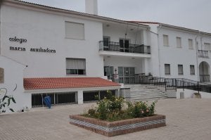 Siete personas resultan intoxicadas en la fiesta de fin de curso de un colegio