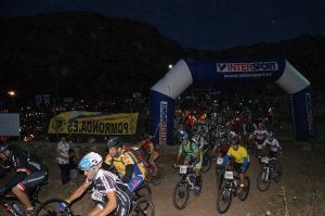Los ciclistas se enfrentaron a 50 kilómetros y los marchadores y senderistas a 37 kilómetros. ::
V. MELGAR