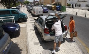 Pedregalejo se atasca con el aparcamiento