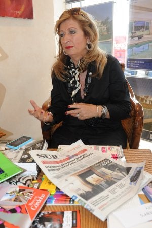 Kristina Szekely, en uno de los locales de la inmobiliaria. ::
J-LANZA