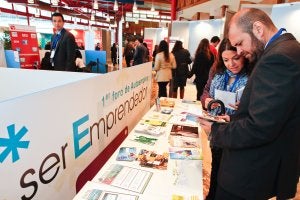 Celebración de la primera edición del Foro de Autoempleo 'Ser Emprendedor', el año pasado. ::                             SUR