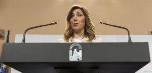 La presidenta andaluza en su comparecencia ayer en San Telmo. ::                             JULIO MUÑOZ. EFE