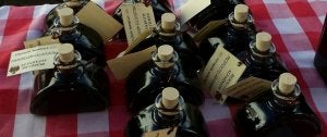El Resoli es un licor típico que los vecinos de Alfarnate elaboran artesanalmente para consumo propio. ::
SUR