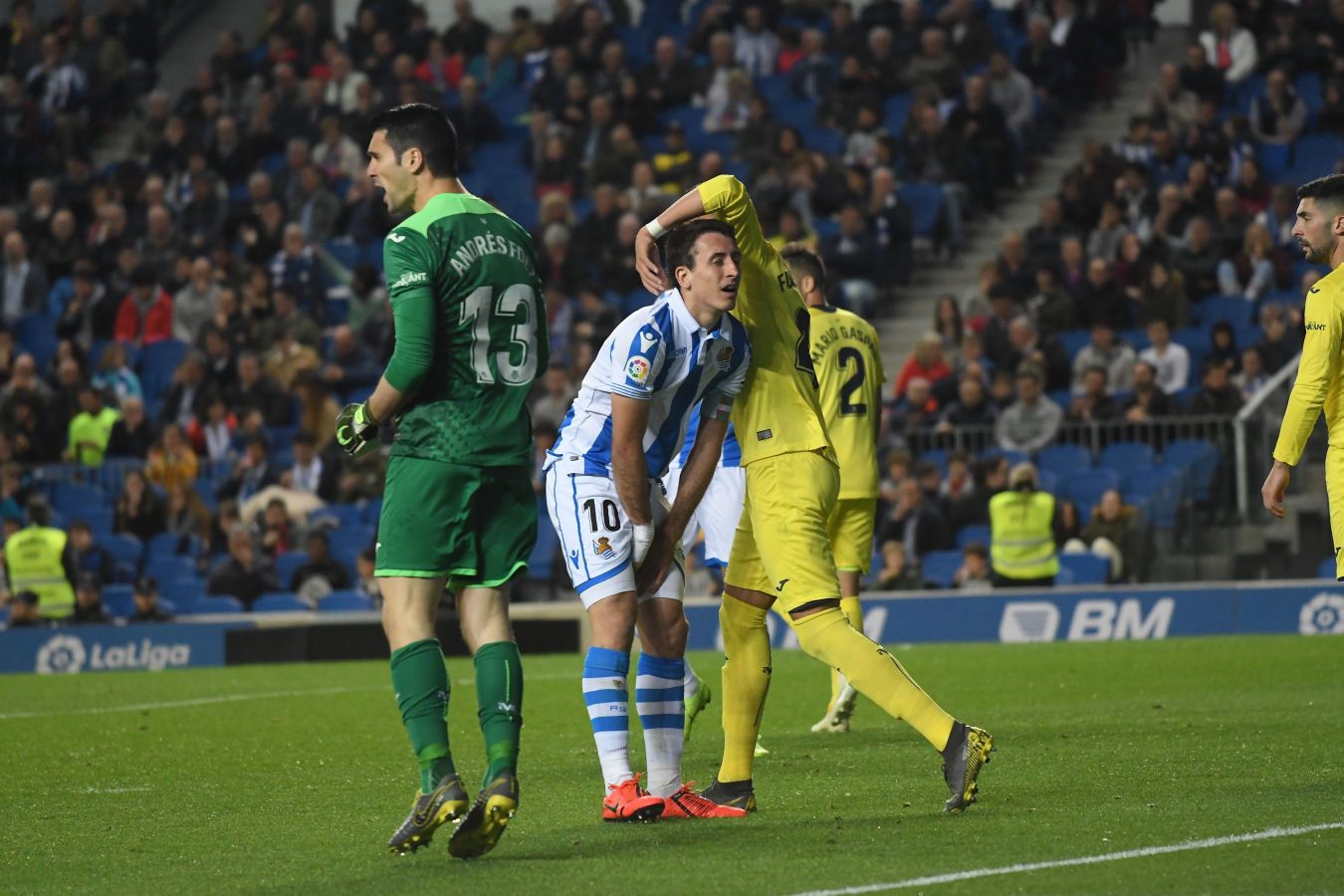 La Real Sociedad y el Villarreal se han enfrentado este jueves en Anoeta.