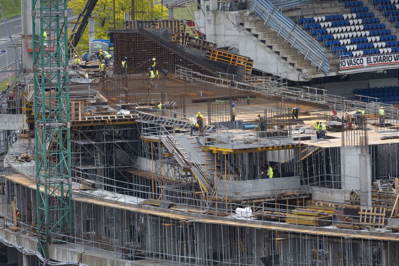 Fotos: Sin fútbol, las obras de Anoeta aceleran