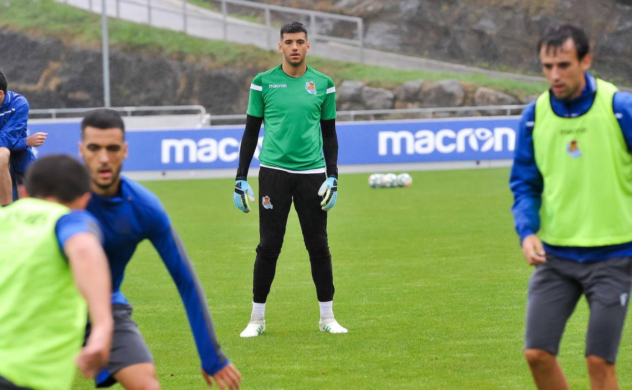 Gero Rulli durante su último entrenamiento con la Real Sociedad en Zubieta. 