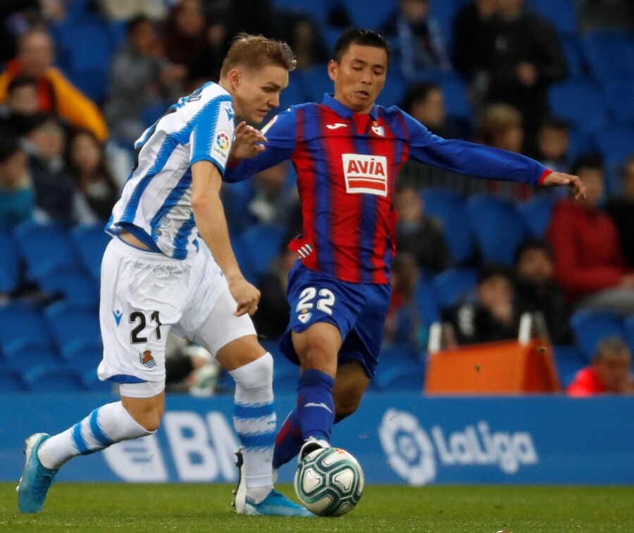 La Real Sociedad vence 4-1 al Eibar en el Reale Arena. 