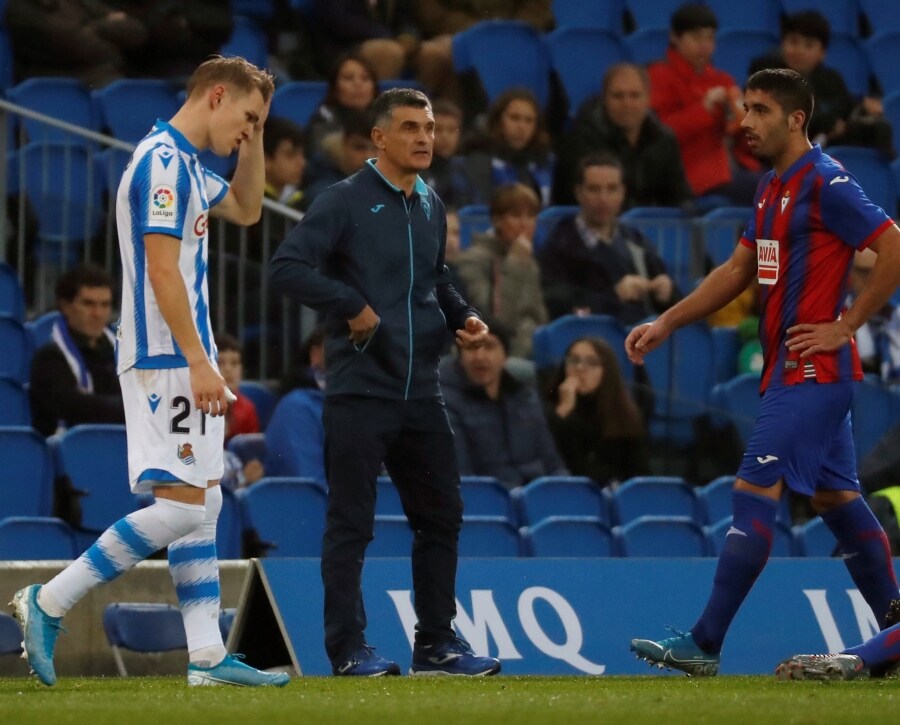 La Real Sociedad vence 4-1 al Eibar en el Reale Arena. 