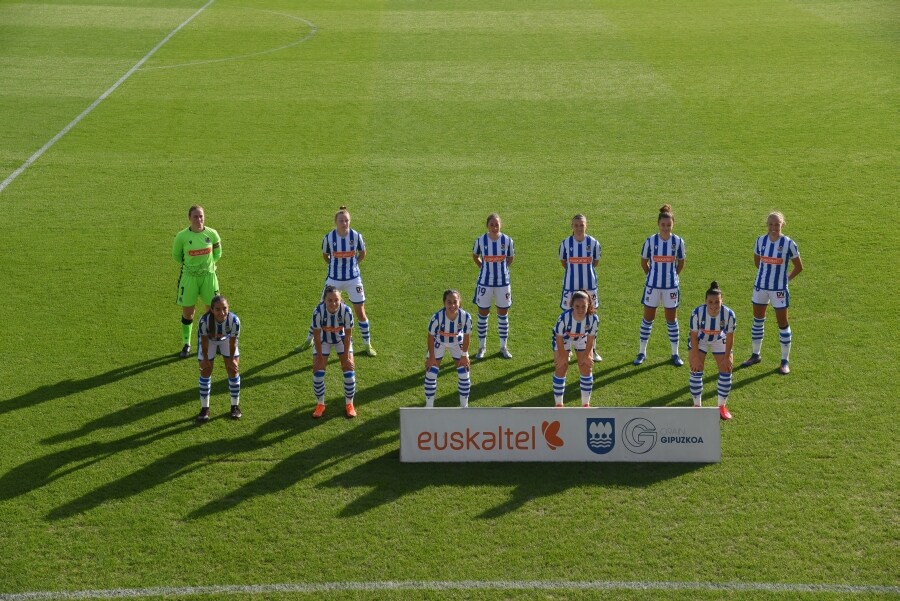 La Real Sociedad femenina ha ganado esta mañana al Levante por 3-2 en Zubieta después de culminar la remontada con un gol de Cecilia en el minuto 89. 