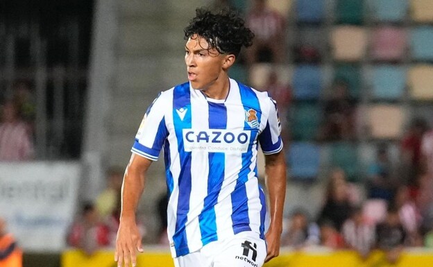 Jonathan Gómez durante un partido de pretemporada con la Real 