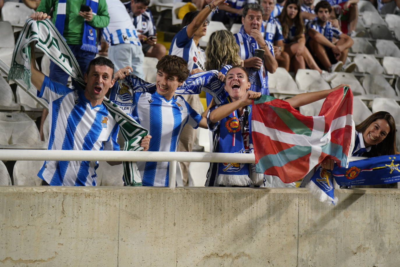 Fotos: Las mejores imágenes del Omonia Nicosia - Real Sociedad