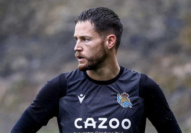 Álex Remiro busca poner el candado y hacer historia con la Real Sociedad