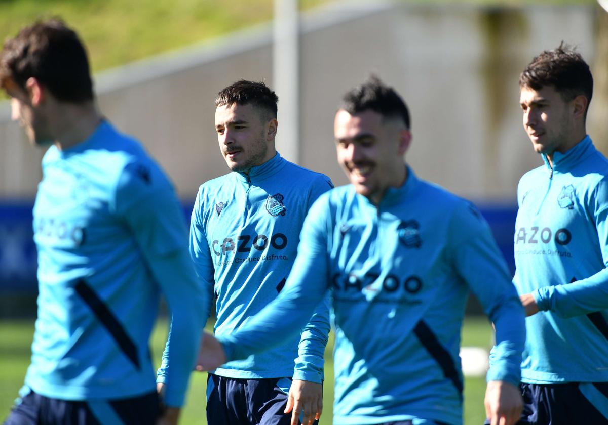 El fichaje de Hamari Traoré amenaza la continuidad de Sola y Gorosabel en la Real Sociedad