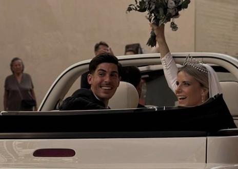 Imagen secundaria 1 - Carlos Fernández y Blanca Escudero ya son marido y mujer