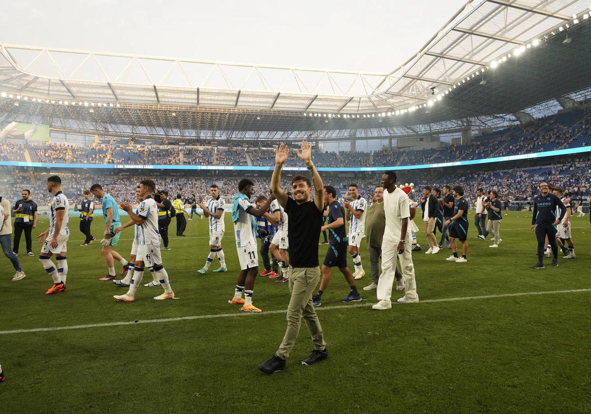 Iba a ser su cuarta temporada como txuri-urdin desde su llegada en verano de 2020, pero una lesión en el ligamento cruzado anterior se lo va a impedir.