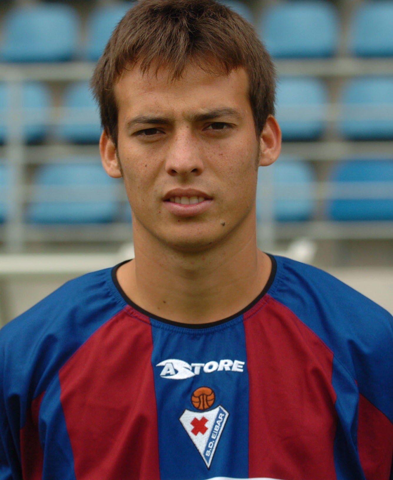 Ha llovido mucho desde que aquel joven jugador canario de 18 años vistiera la elástica armera. Lo hizo en la temporada 2004/05 en Segunda División. 