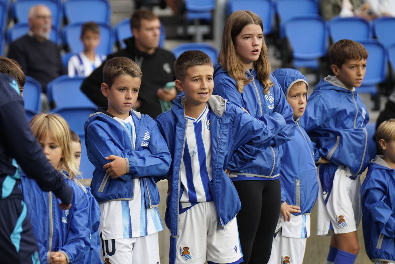 Las fotos de la afición txuri-urdin en el Reale Arena