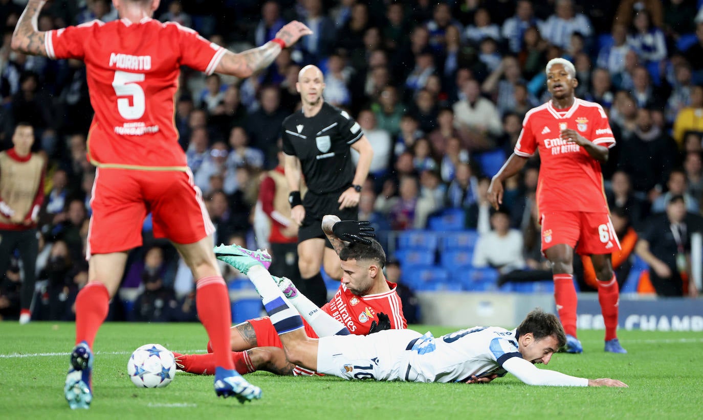 La mejores imágenes del Real Sociedad - Benfica