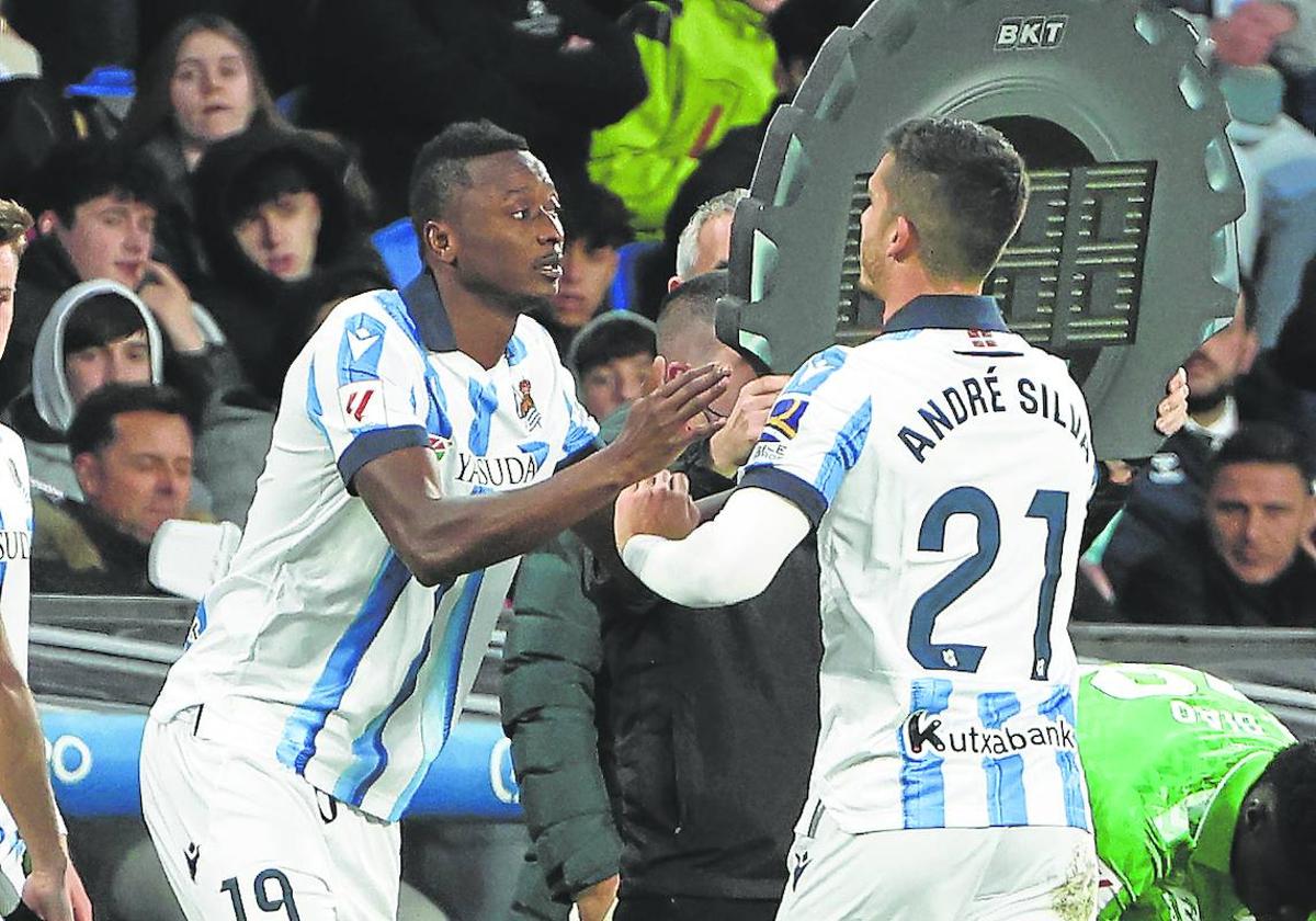 André Silva fue sustituido por Sadiq en el partido del domingo.