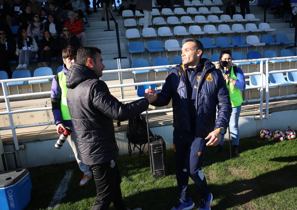 Imagen secundaria 1 - Reparto de puntos en el derbi de Zubieta